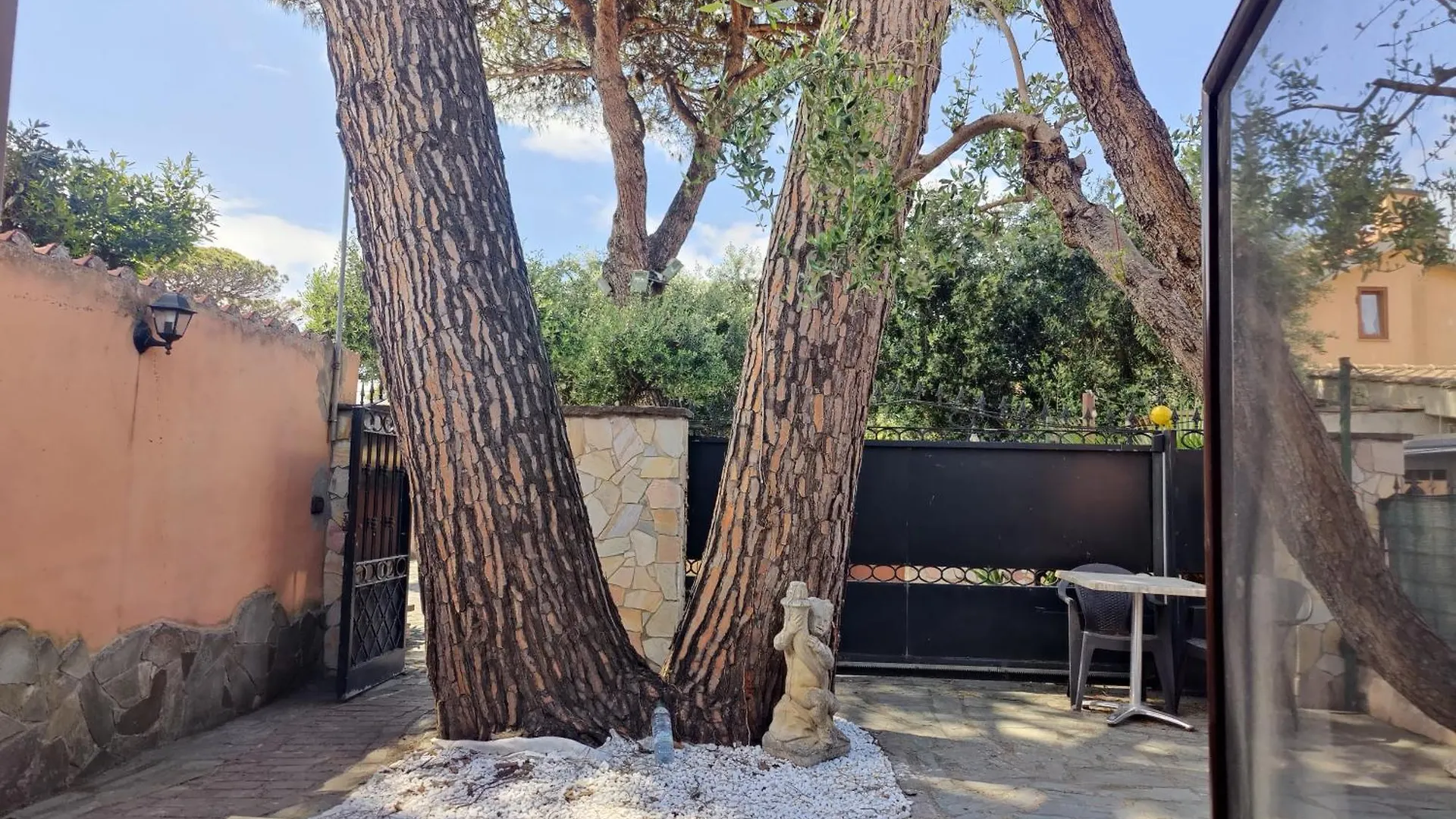 Holiday home Sunrise Home Fiumicino Italy